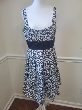 Donna Morgan Navy and White Circle-Print Mini Dress with Waistband